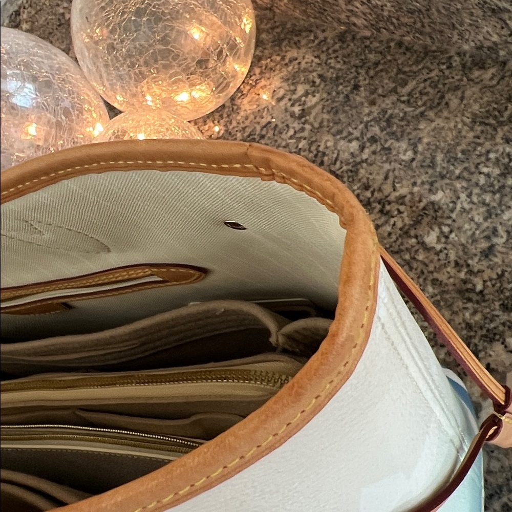 Louis Vuitton Monogram Giant Neverfull MM Gradient By The Pool Tote - Picture 6 of 16